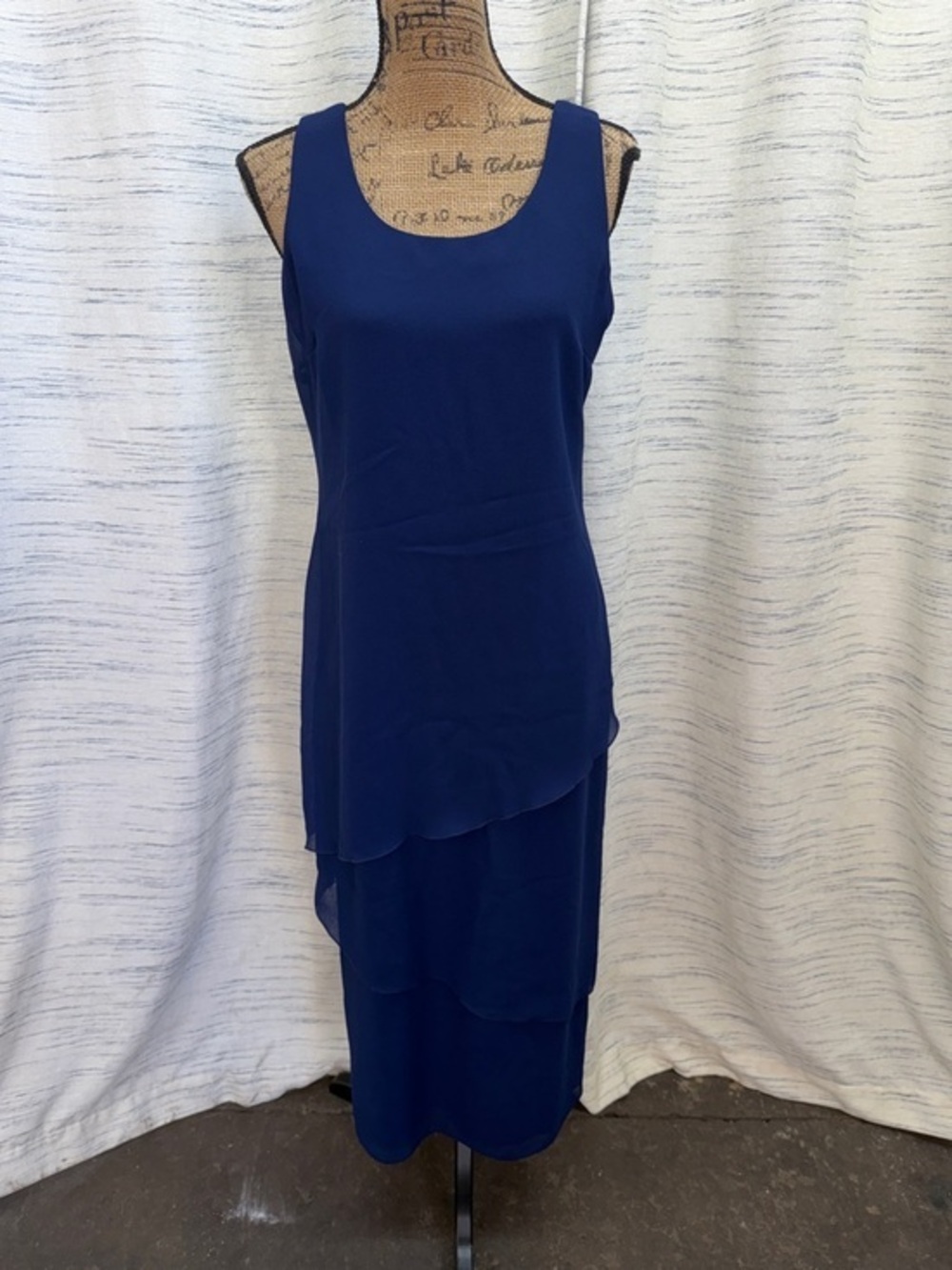 Vintage Petra Petites Sleeveless Layered Midi Dress in Navy